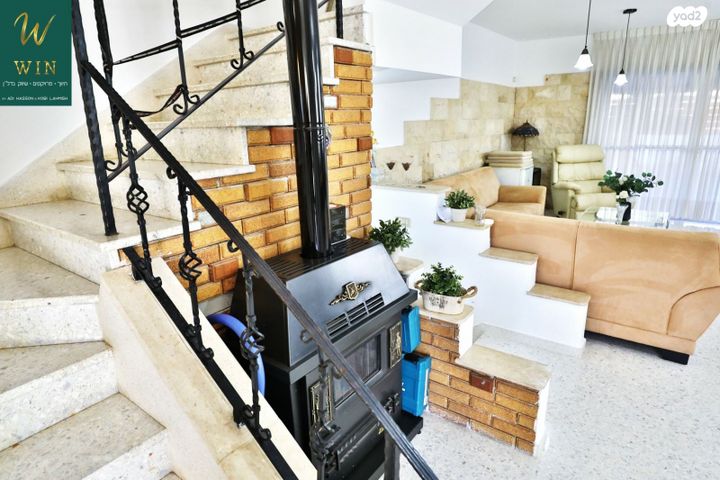 דו משפחתי, פרדסיה