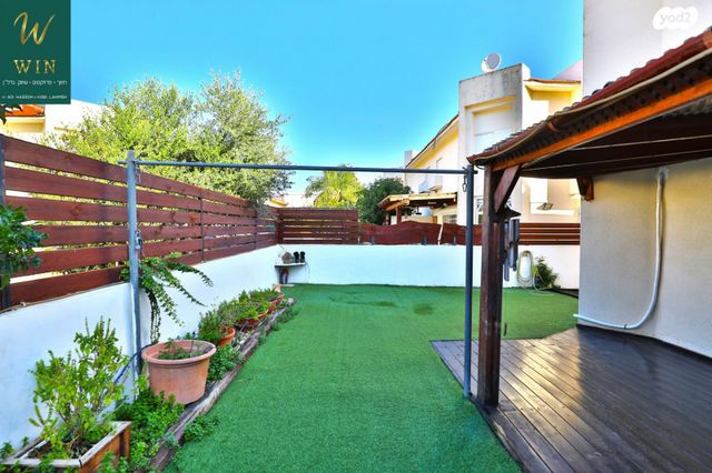 דו משפחתי, פרדסיה