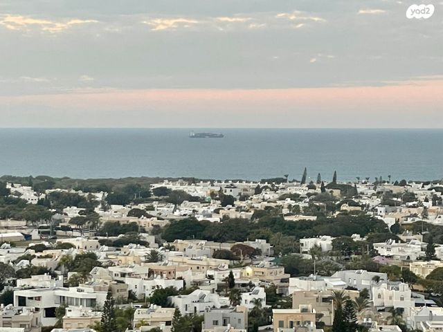 גג/ פנטהאוז, אגס, רובע ט"ז, אשדוד