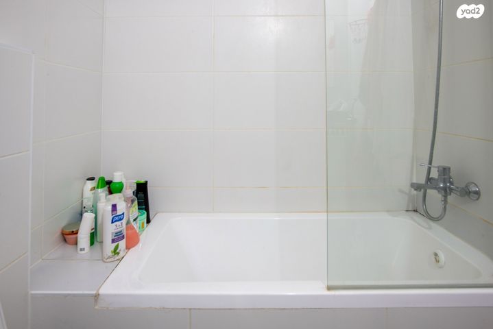 דירה, דרך מנחם בגין 158, מונטיפיורי, הרכבת, תל אביב יפו