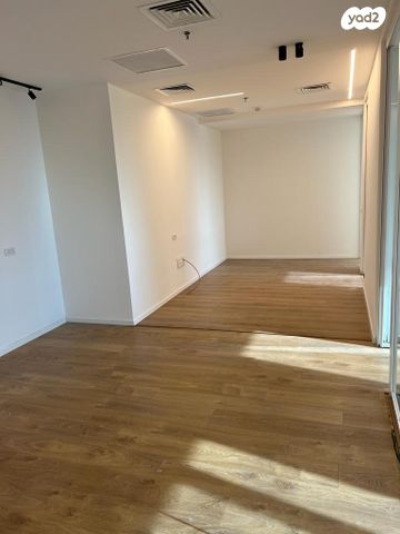 משרדים, הרצליה