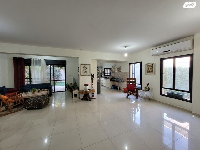 בית פרטי/ קוטג', בת חפר