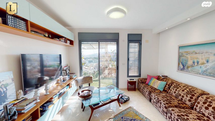 גג/ פנטהאוז, נחשון, שמבור, חיפה