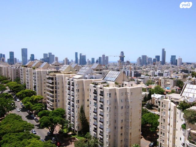 גג/ פנטהאוז, שמעון בן צבי, שטח 9, גבעתיים