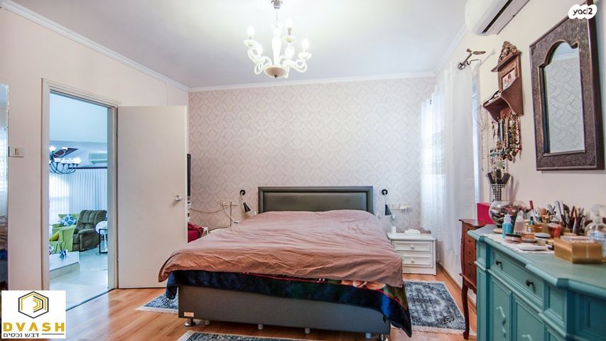 בית פרטי/ קוטג', לבנה, עומר