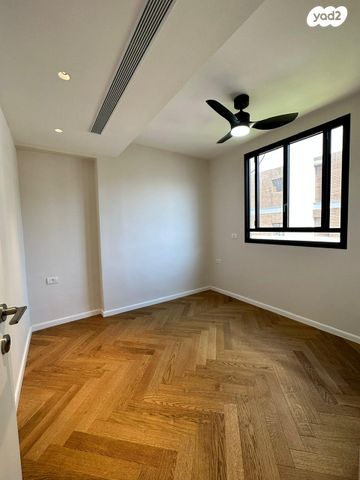 דירה, אנטוקולסקי 1, הצפון החדש - דרום, תל אביב יפו