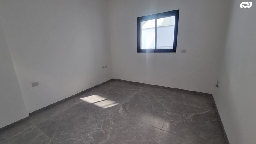 דירת גן, פוריה עילית, פוריה עילית