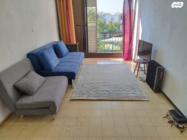 שדרות ששת הימים 7