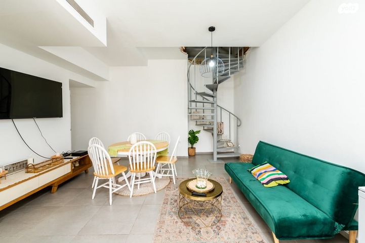 בית פרטי/ קוטג', הקורל, בנימינה גבעת עדה