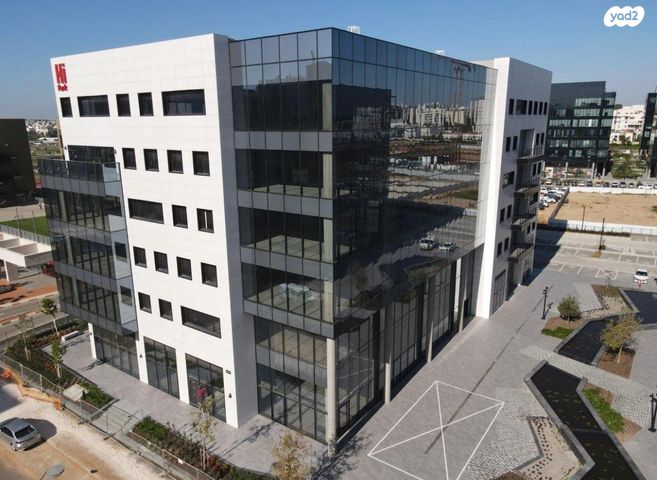 משרדים, אילן רמון, שאר העיר, נס ציונה