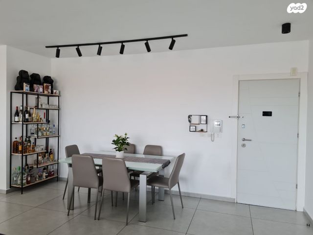 דירה, ההתיישבות, מרום ראשון, ראשון לציון