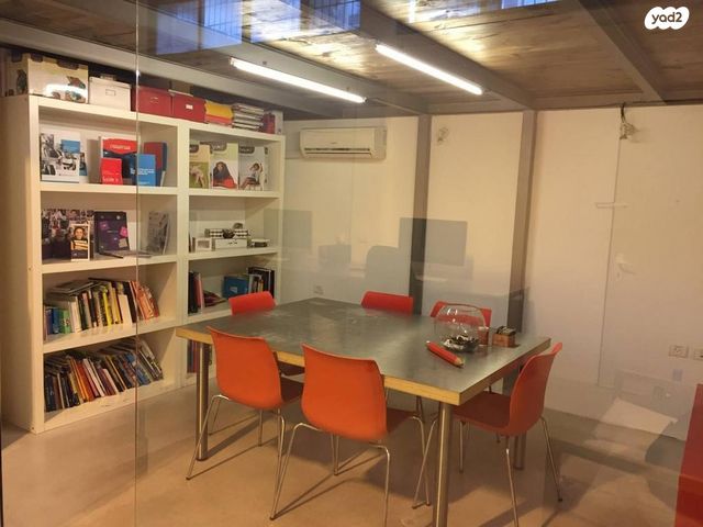 משרדים, חיים בן עטר, תל אביב יפו