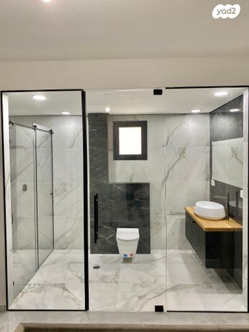 גג/ פנטהאוז, יוסף בורג, נווה זאב, נאות אילן, באר שבע