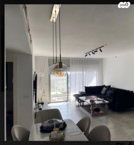 דירה, חטיבת אלכסנדרוני, מורשה, רמת השרון