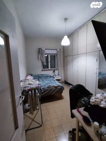 דירה, התיבונים, רחביה, ירושלים