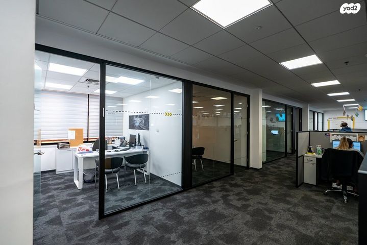 משרדים, דוד סחרוב, ראשון לציון