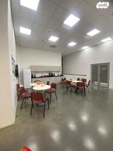 מבני תעשיה, פארק תעשיות רבין, קרית גת