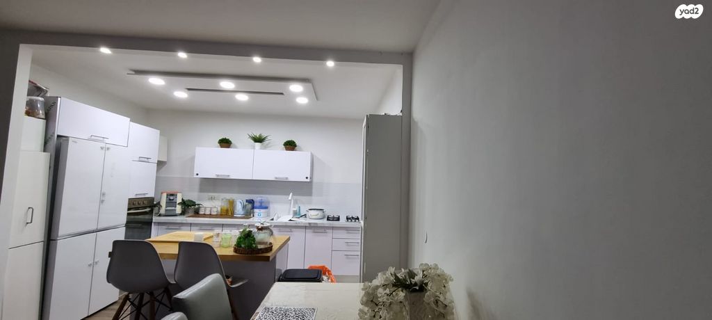 דירה, חבקוק הנביא, רובע י', אשדוד