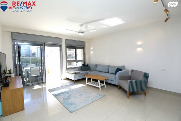 דירה, אמה טאובר פרידמן, הרצליה הירוקה, נווה עובד, הרצליה