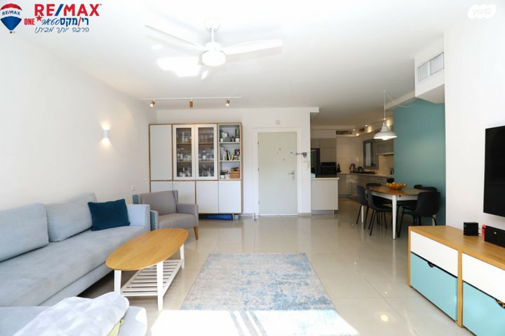 דירה, אמה טאובר פרידמן, הרצליה הירוקה, נווה עובד, הרצליה