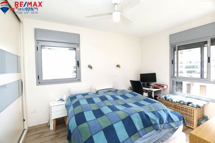 דירה, אמה טאובר פרידמן, הרצליה הירוקה, נווה עובד, הרצליה