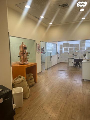 משרדים, נתניה