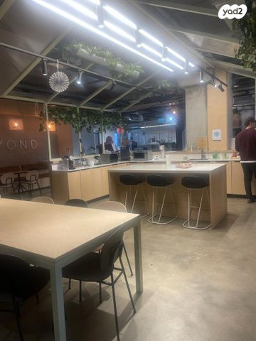 משרדים, נתניה