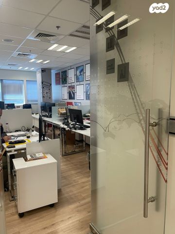 משרדים, נתניה