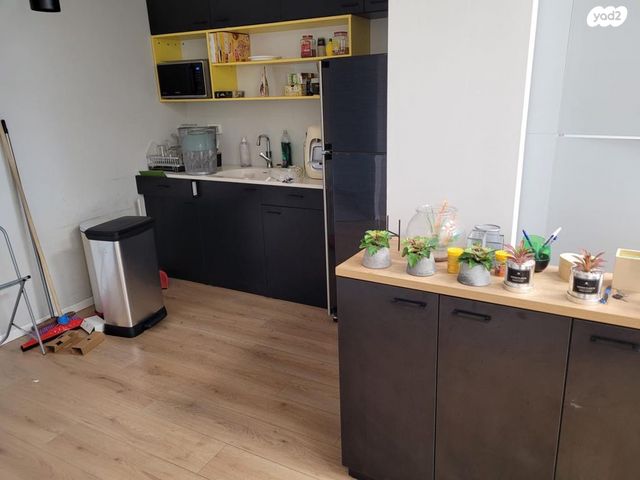 משרדים, אריה שנקר, אזור תעשיה, הרצליה