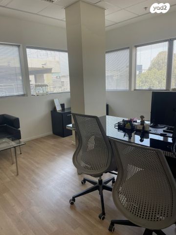 משרדים, נתניה