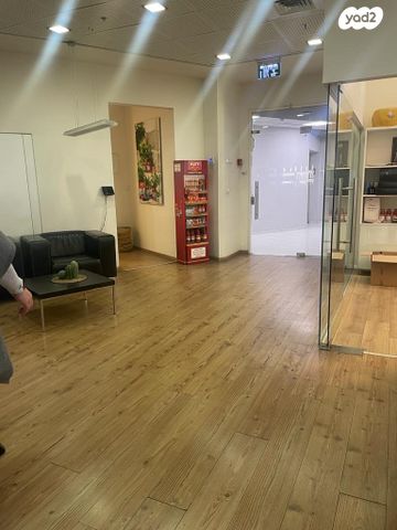 משרדים, נתניה