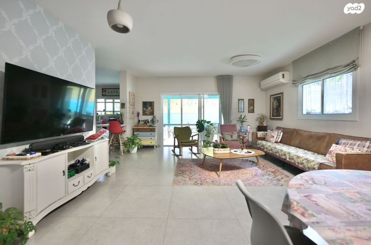 בית פרטי/ קוטג', ארז, נאות יצחק רבין, מזכרת בתיה