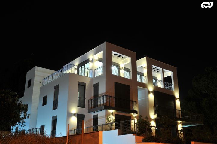 גג/ פנטהאוז, קהילת ורשה, הדר יוסף, תל אביב יפו