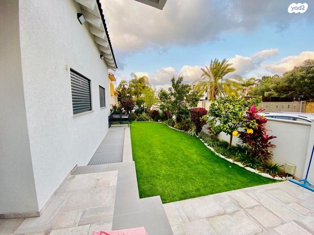 בית פרטי/ קוטג', גן יבנה