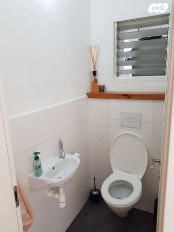 דירה, דובדבן, נווה עמל, הרצליה