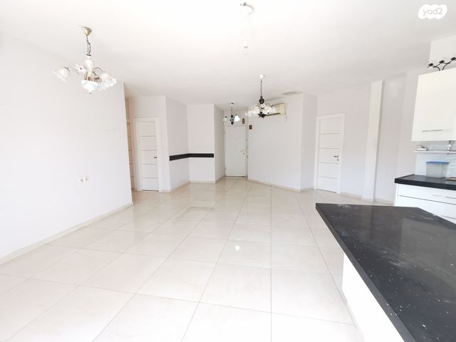 דירה, נורדאו, ראשונים, כפר סבא