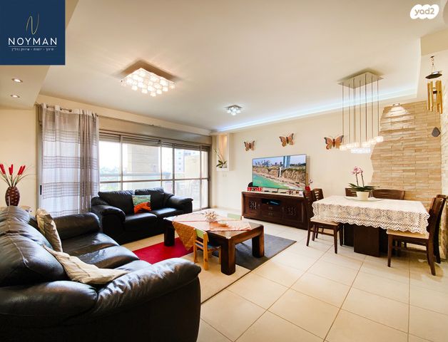 שדרות טום לנטוס 61