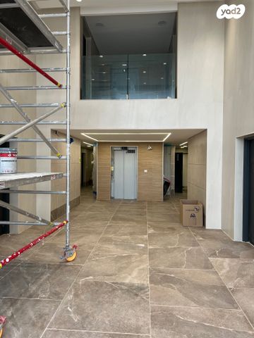 אבנר חי שאקי 