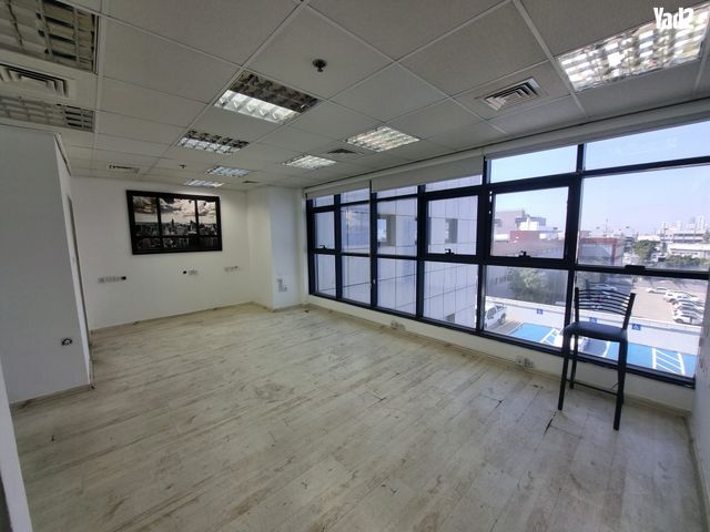 משרדים, מב"ת מערב, אזור תעשייה חדש, ראשון לציון
