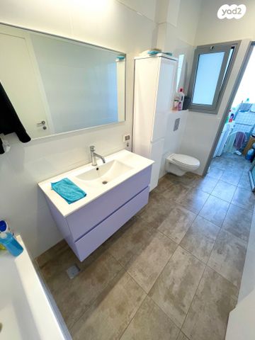 דירה, פלמ"ח 21, הרצליה הירוקה, נווה עובד, הרצליה