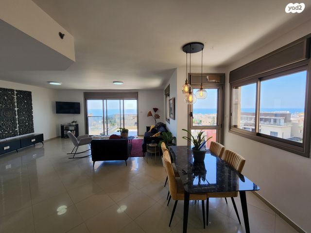 דירה, הגילה, נוף הטיילת, נתניה