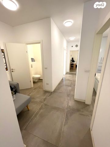 דירה, פלמ"ח 21, הרצליה הירוקה, נווה עובד, הרצליה