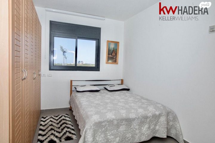 דירה, שדרות מנחם בגין 9, גבעת אולגה, חדרה