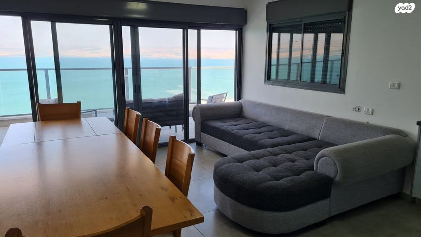 גג/ פנטהאוז, שדרות הרצל, קרית שמואל, טבריה