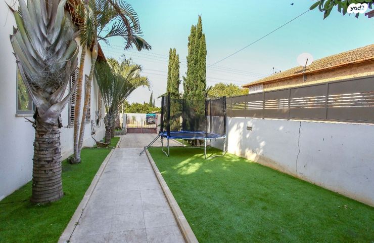 בית פרטי/ קוטג', המייסדים, נחלת יהודה, ראשון לציון