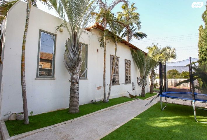 בית פרטי/ קוטג', המייסדים, נחלת יהודה, ראשון לציון