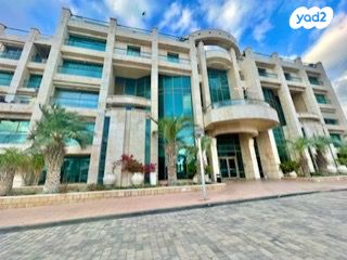 תיירות ונופש, הרצליה