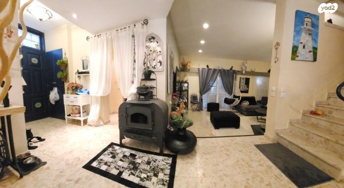 בית פרטי/ קוטג', אורנית, אורנית