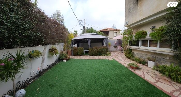 בית פרטי/ קוטג', אורנית, אורנית