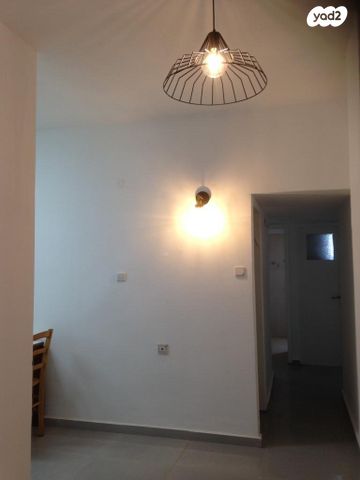 דירה, לאן 2, שכונת הראשונים, רמת גן